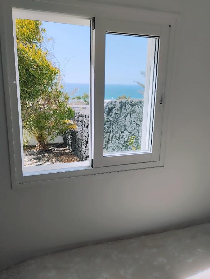 Beautiful Small Bungalow, Amazing Views And Garden Famara Exteriér fotografie